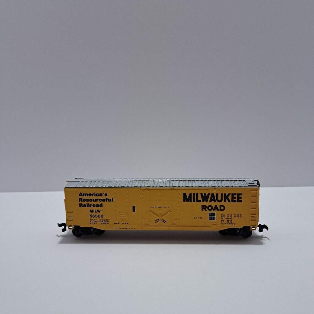 Vintage Bachman Ho Train Milwaukee Road America's Resourceful Railroad MILW 5650